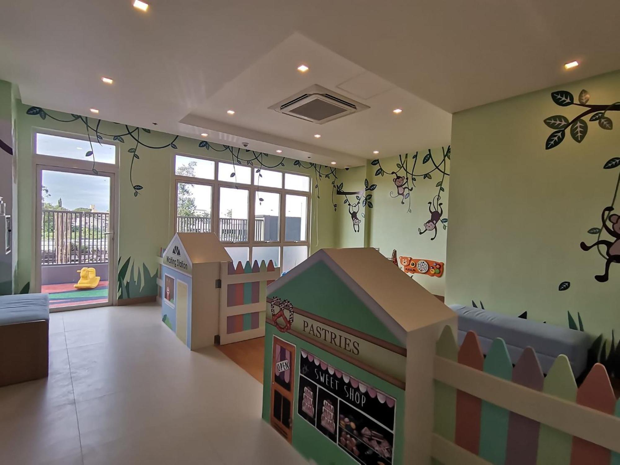 Condo Home With Fast Wifi In Bacolod City Exterior photo